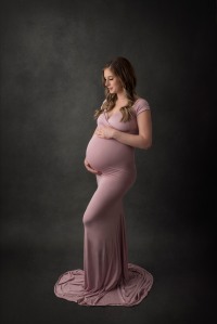 Amie Roberts Photography, Fort McMurray maternity photography, YMM maternity photographer, YMM photographer, Fort McMurray photographer, maternity boutique gown, studio wardrobe